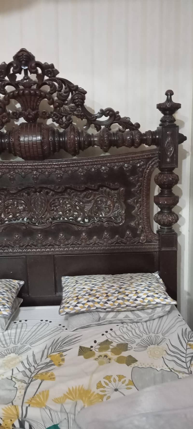 Bed dressing table + 2 sides table 2