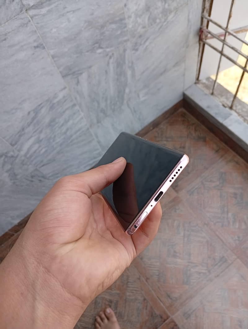 Infinix zero 40 5