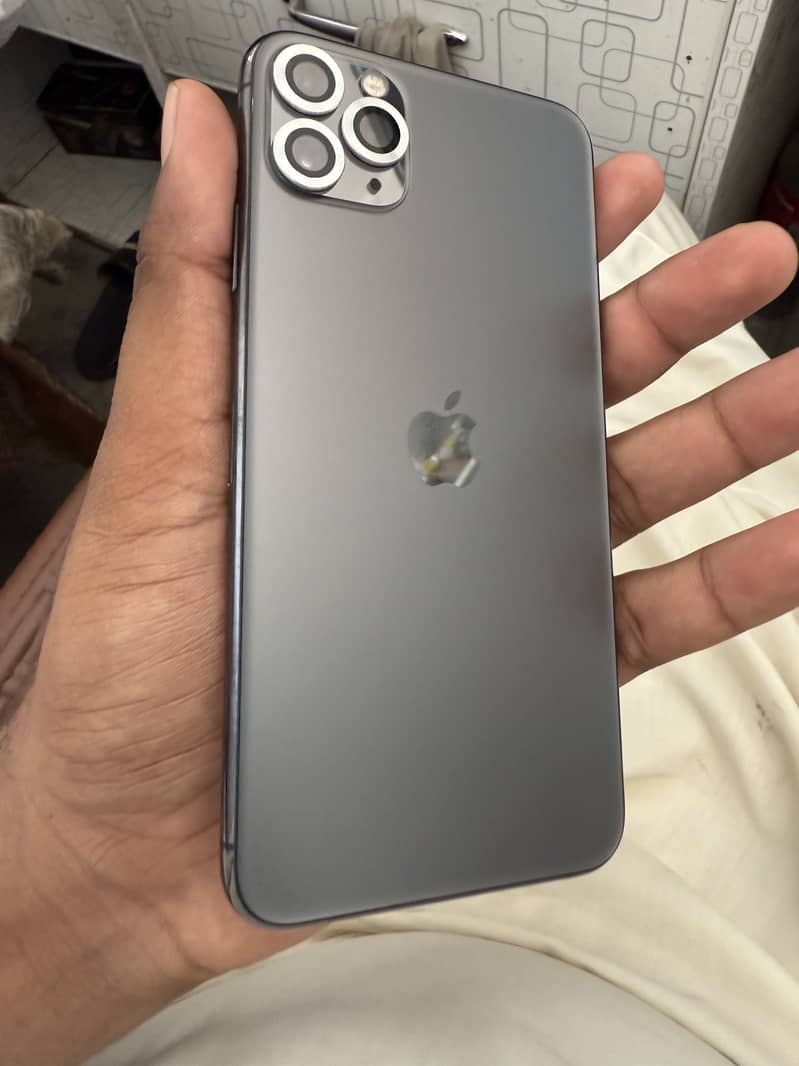 Iphone 11 pro max 6