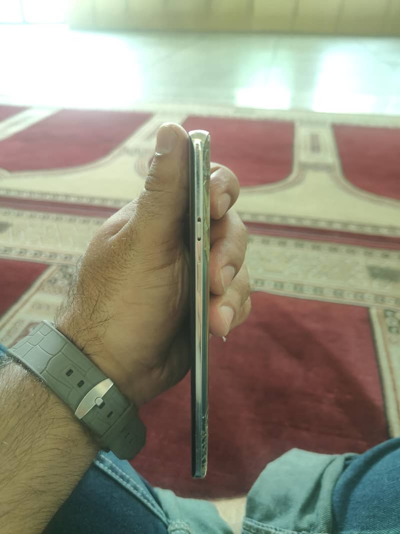 OnePlus 8 5