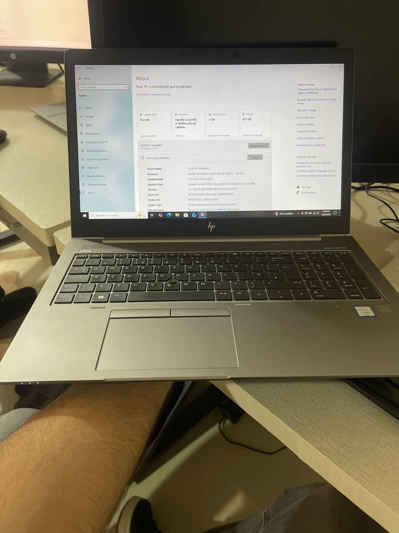 HP Mobile Work Station 0