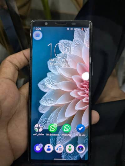 sony xperia 5