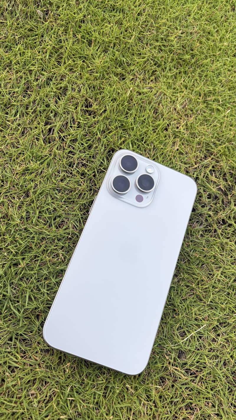 Iphone 15 pro max 1