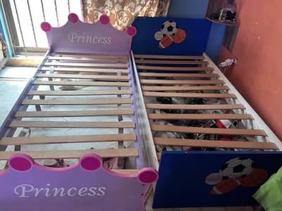 Bed set and single bed for sale