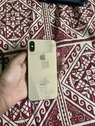 Xs Gold color non pta 64 GB