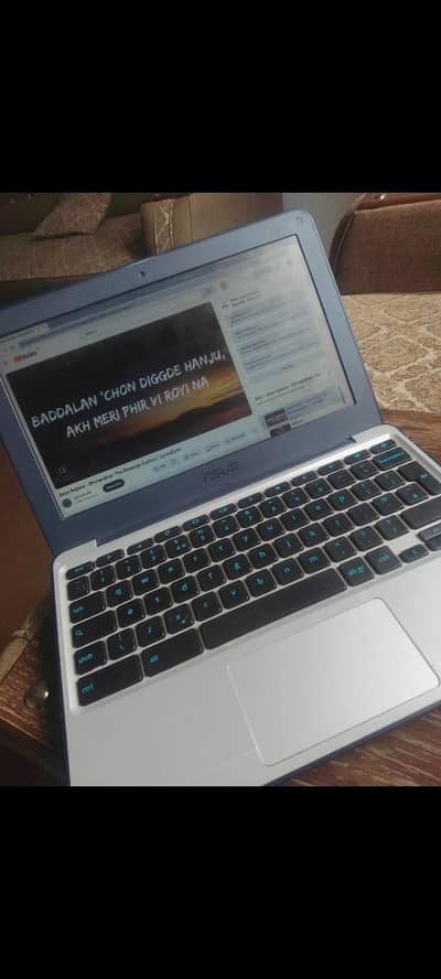Chromebook Asus