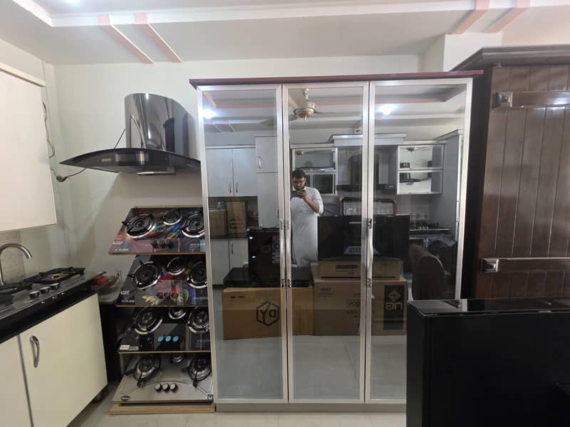 wardrobe 8×7 0