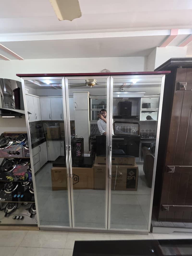 wardrobe 8×7 1
