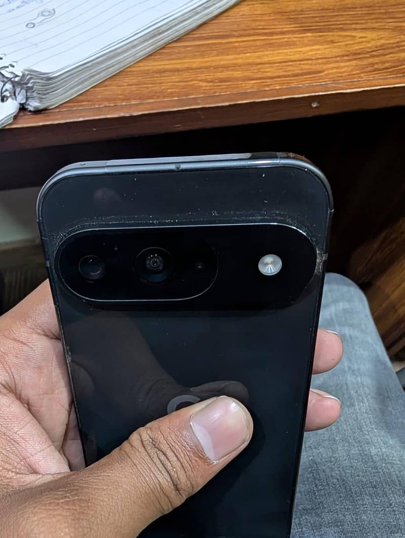 Google pixel 9 5