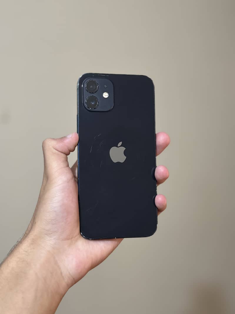 iPhone 12 0