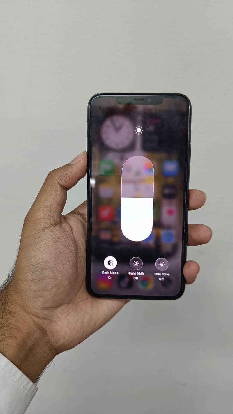 iPhone 11 pro max 3