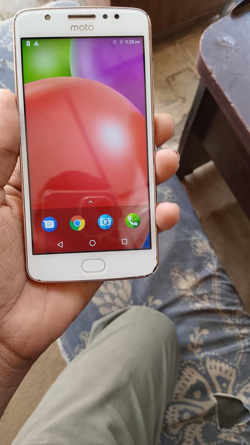Motorola e4 0