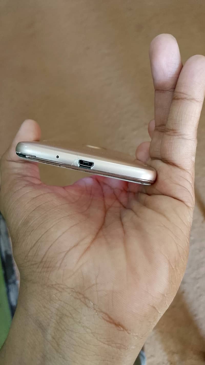Motorola e4 6