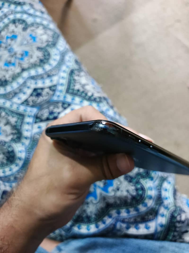 IPhone 11 pro max 10