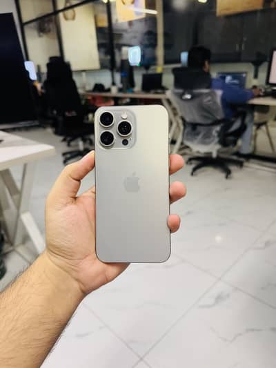 iphone 15 Pro Max PTA approved 256GB     Natural Titanium