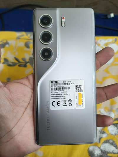 Tecno Camon 40 pro Brand New condition 5 months warranty