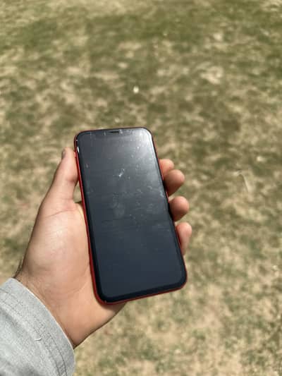 iPhone 11  factory unlock 82 BTH water packed