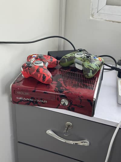 XBOX 360 / 256 GB