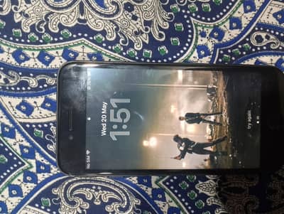 Apple iPhone SE