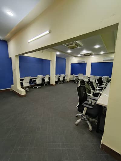 Full furnished office for rent in shahar e Faisal .