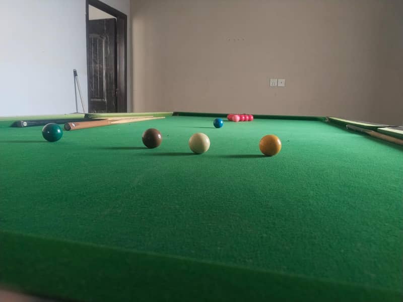 snooker Table 12
