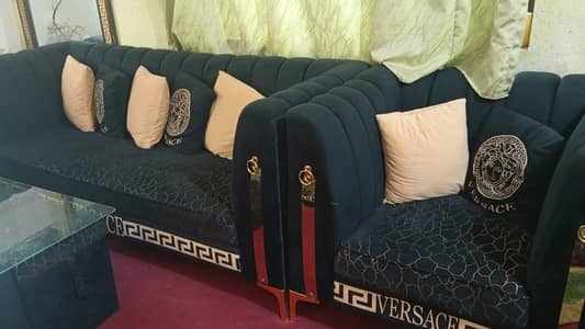 five seater sofa black colour