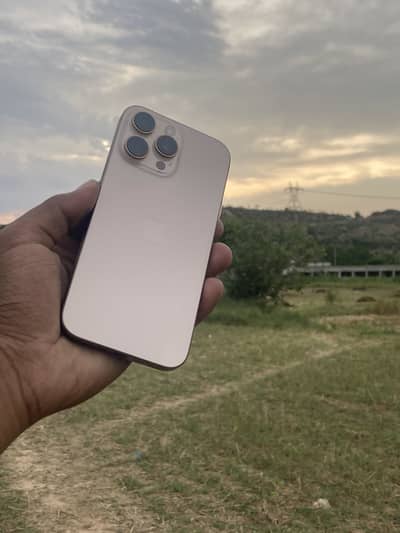 IPHONE 16 pro max JV