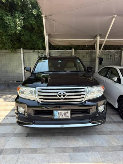 Toyota Land Cruiser Prado V8 - 2013