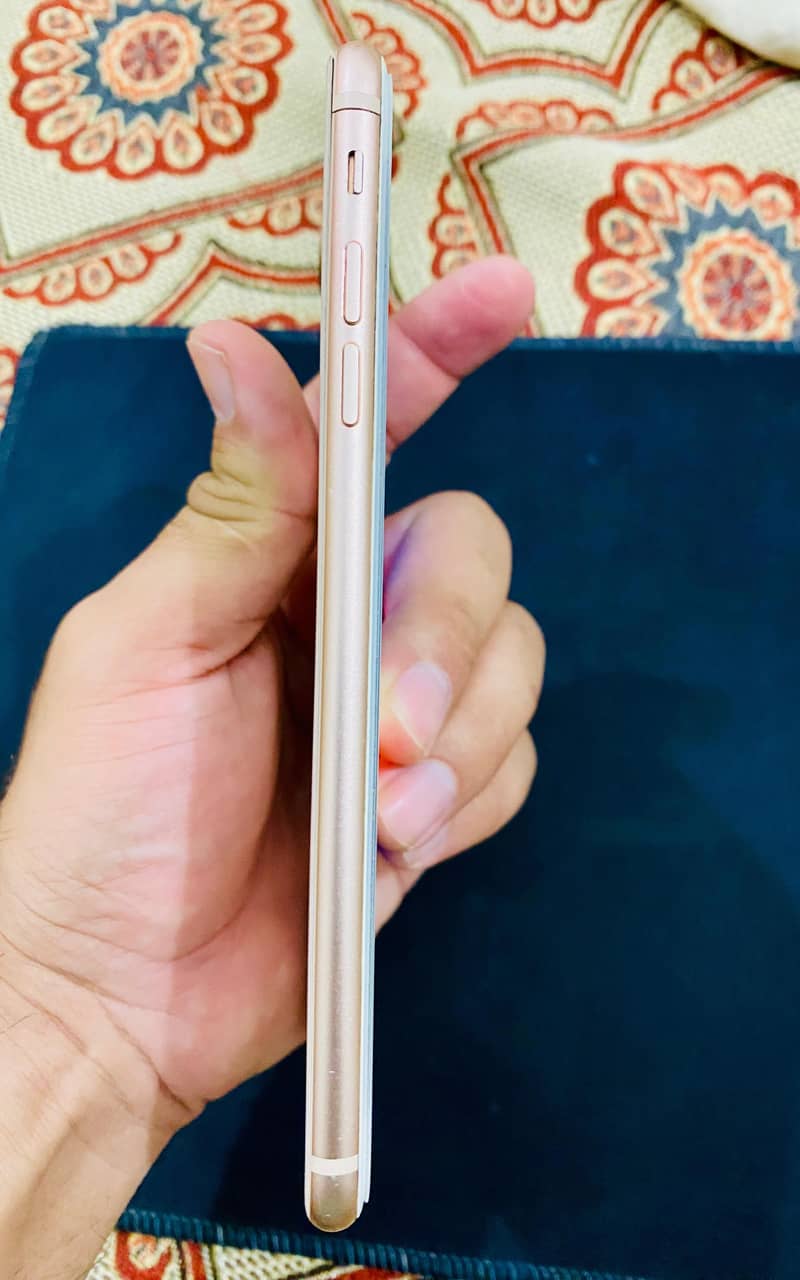 iphone 8 plus 4