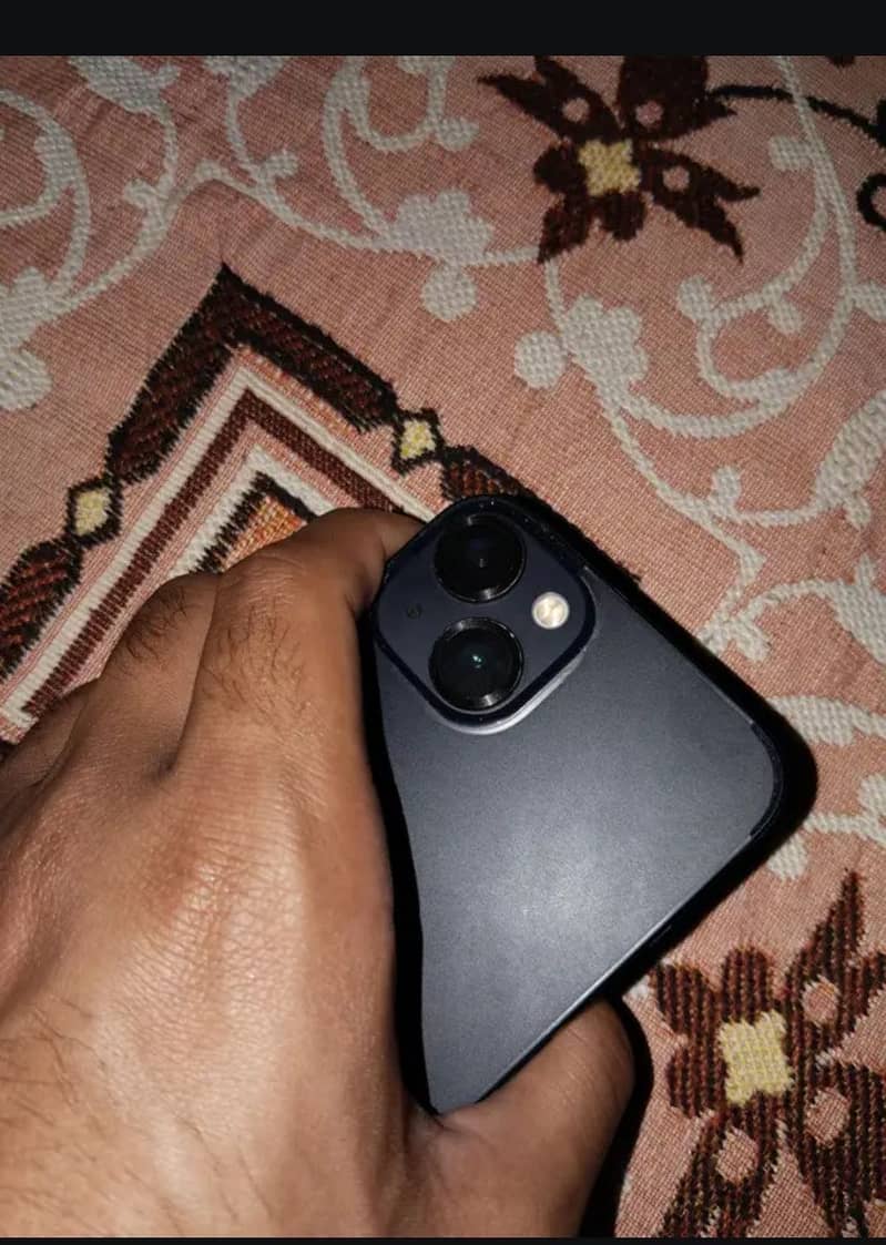 iPhone 13 5