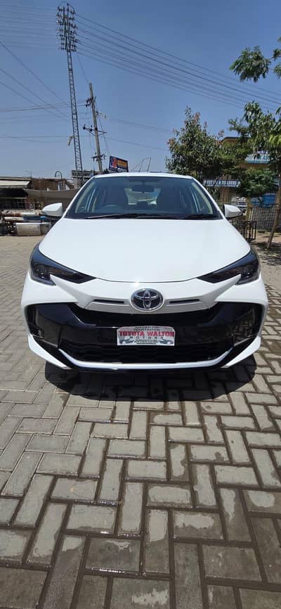 Toyota Yaris 1.3 white unregistered