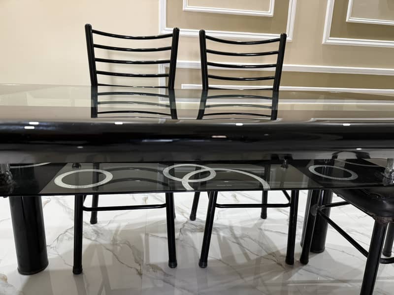 Dining Table (6 persons) 3