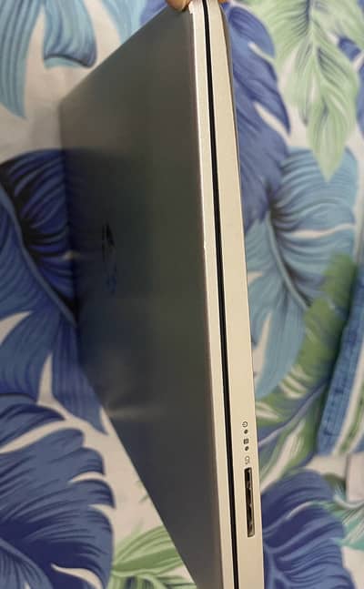 HP Laptop 14-dq1xxx