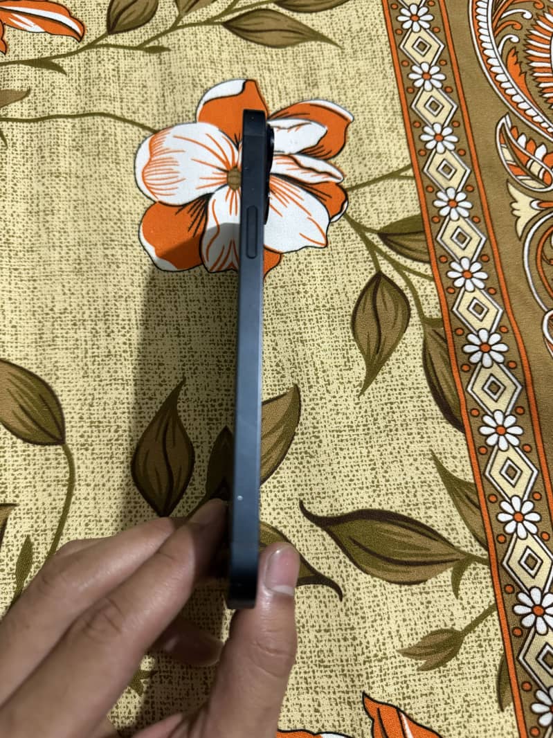 Iphone 14 plus 5