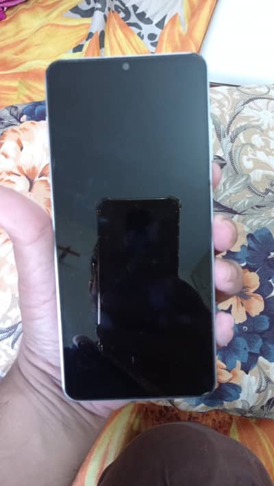 Samsung A06 available in Good Condition