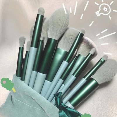 Name:  13 Pcs Makeup Brush Set Soft