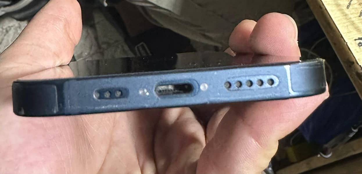 iphone 13 jv 10 by 10 condition battery health 88% all ok 2