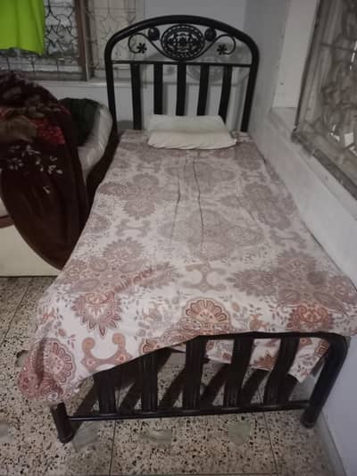 Iron single bed