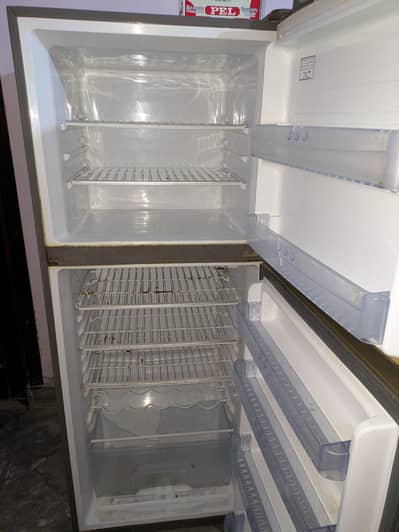 0 3 0 0 6 83 1 4 9 5 haiar refrigertors