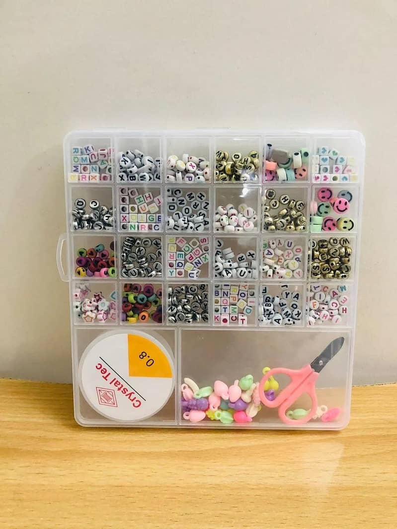 Multicolour beaded set 0
