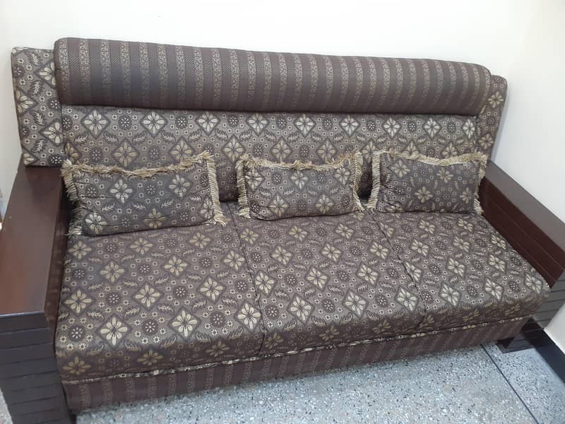 5 Seater Sofas 0