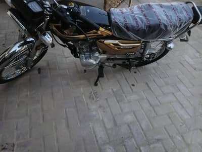 honda cg125 gold edition all Punjab number laga Howa ha  first owner