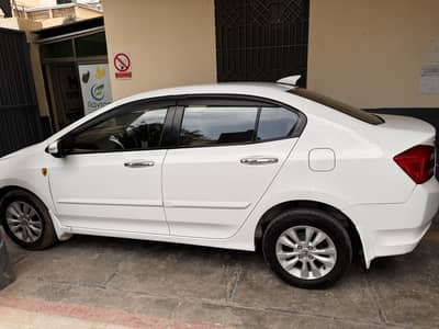 Honda city 2019 auto aspire 1.5 full 03/0/3/69/3/7/0/78 call wtsapp