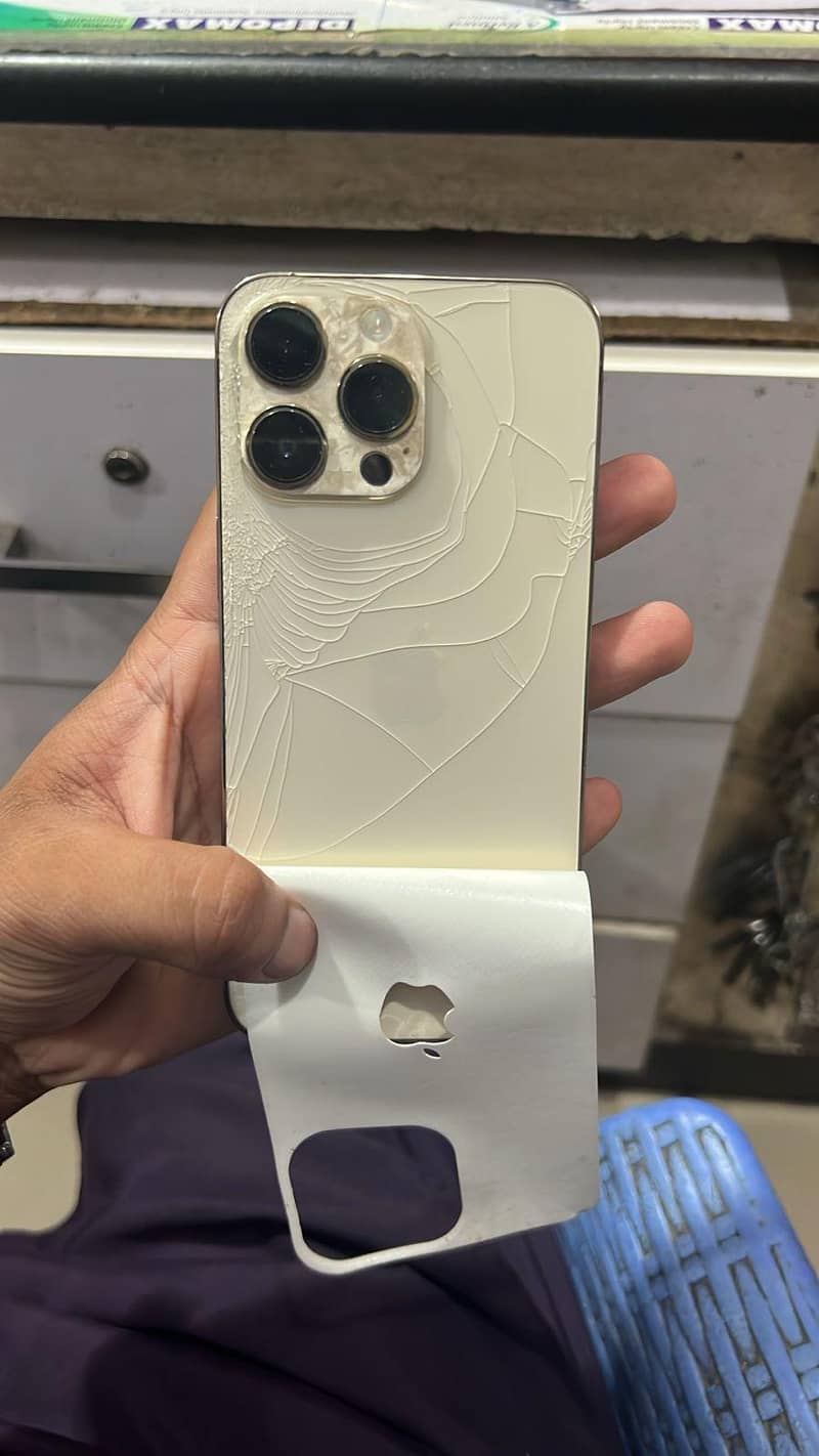 iPhone 14 pro max 1