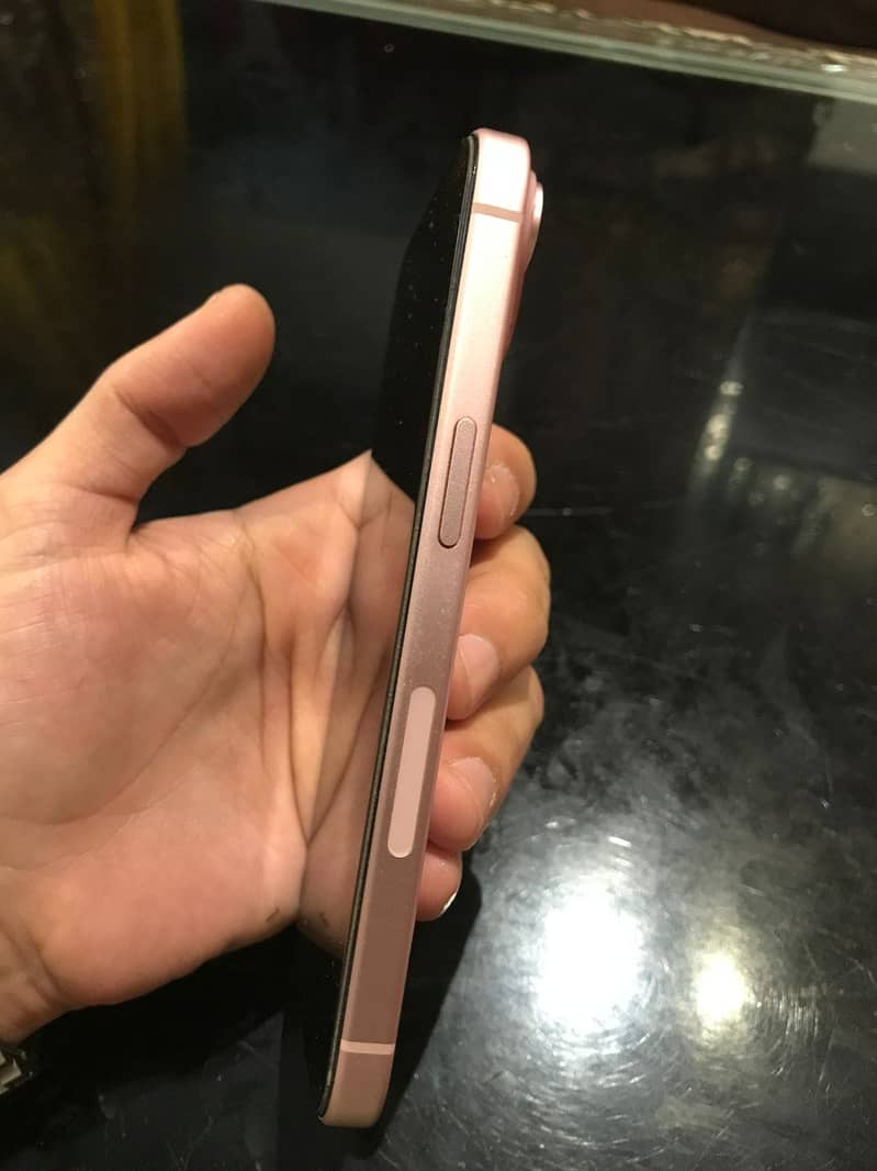 Iphone 15 2
