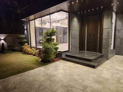 1 Kanal Luxury Modern House Available for Sale in DHA Phase 6