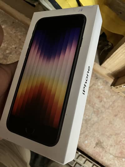 Iphone se 3 /128gb /89 battery health /10by10 /with box /jv