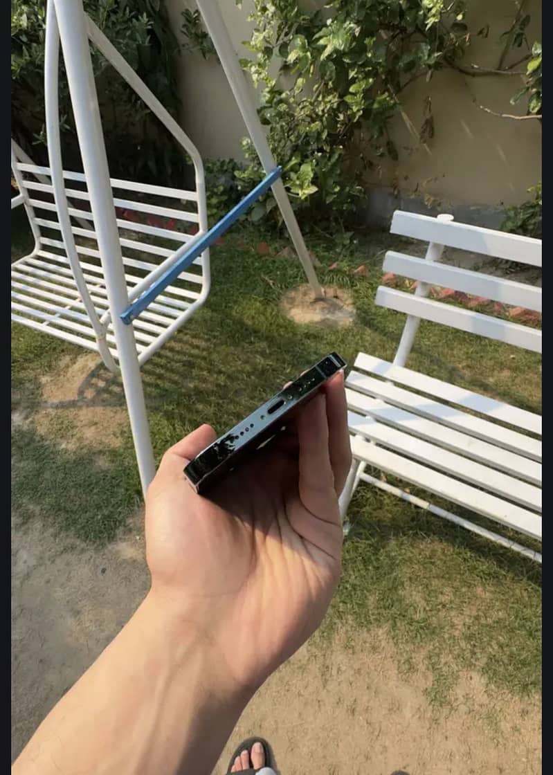 Iphone 13 Pro max 5