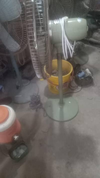 table pankha sale Whatsapp 03265239064