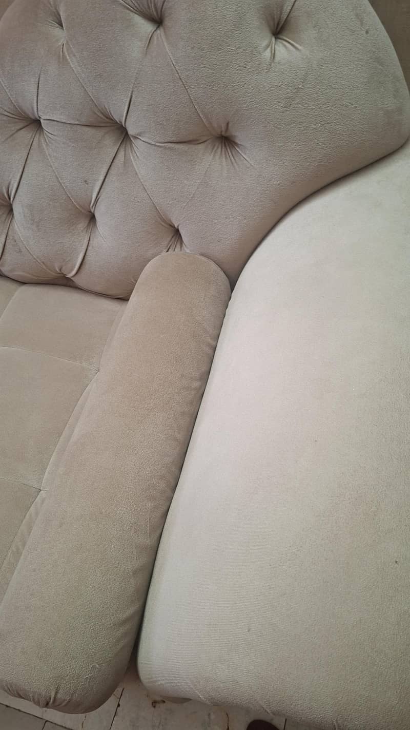 SOFA SETHI 3